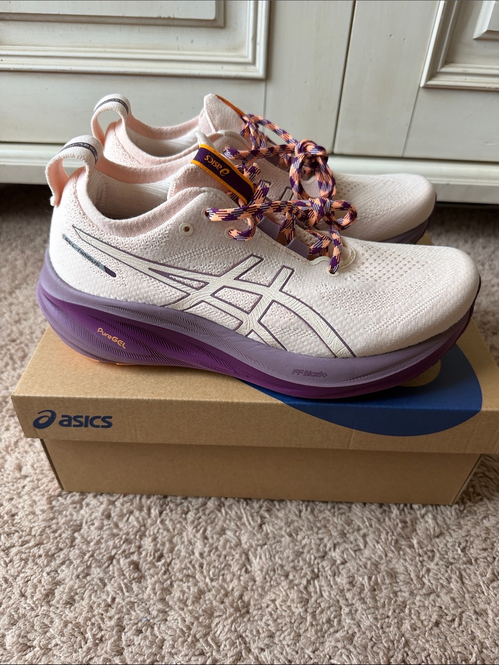 ASICS Women’s Gel-Nimbus 26 Trail Running Shoes